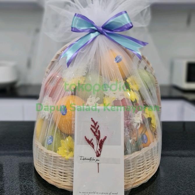

Hampers / Parcel Buah Sangkar Premium + Flowers Free Kartu Ucapan Toysacarl