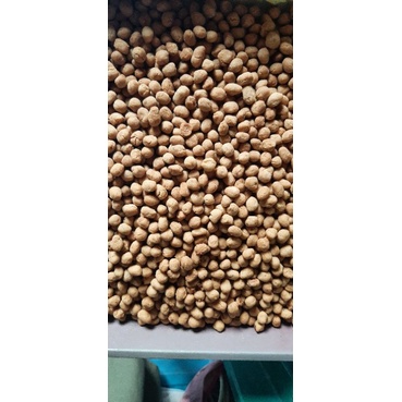 

KACANG TELUR KEMASAN 1 KG .