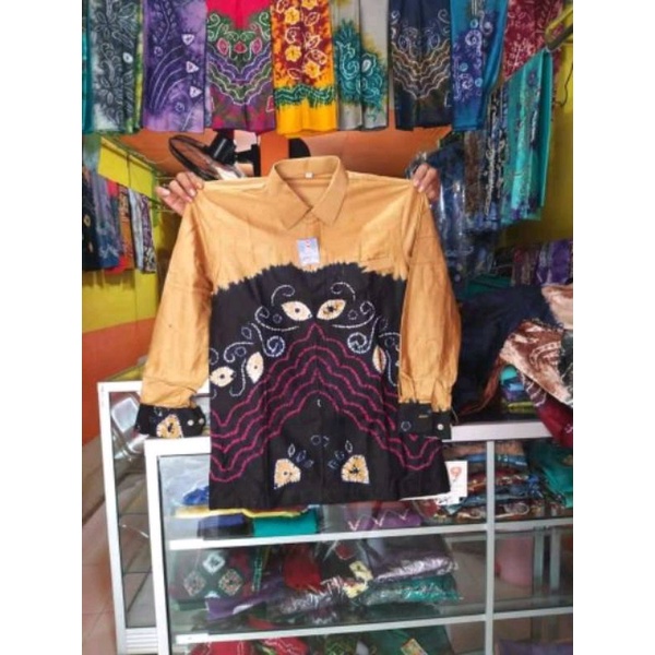 Kain batik Sasirangan