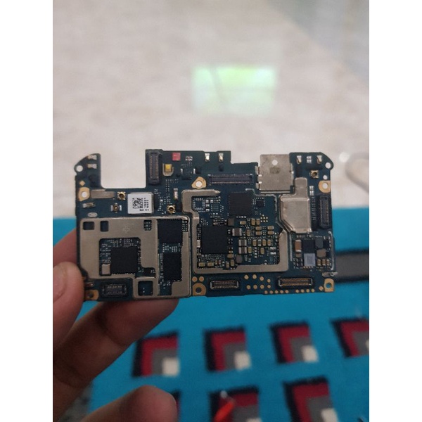 Mesin Oppo F1S Matot