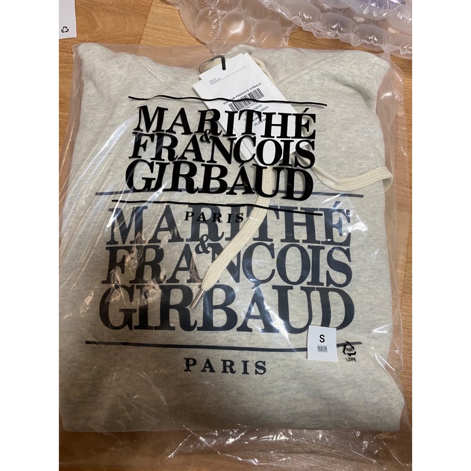 [Pelunasan] Marithe Classic Logo Hoodie