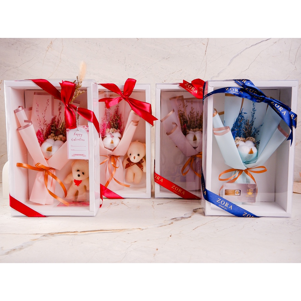 Gift flower box bucket bouquet bunga kering kado hadiah hampers souvenir valentine wisuda graduation