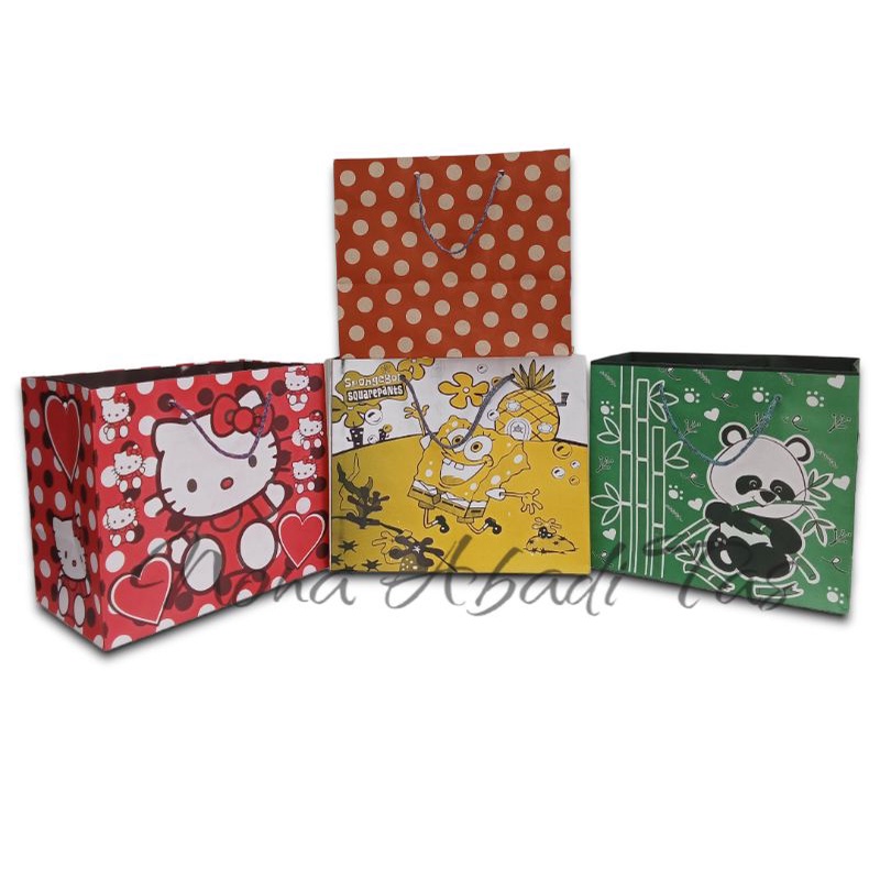 

Paperbag Motif Kartun / Tas Souvenir / Tas Kado / Tas Ulang Tahun (Min. 12pcs)