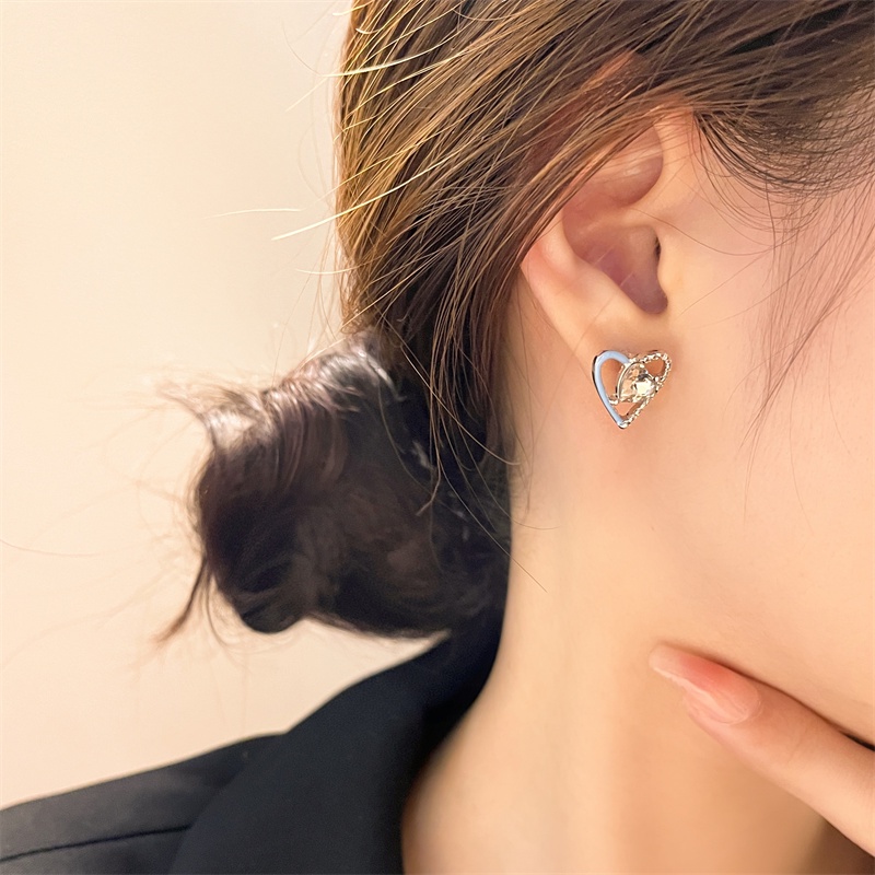 Giwang Telinga Anting Zircon Hati Lembut Musim Dingin Lovely Girls Untuk Gadis Manis