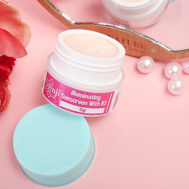 ✦ SUNSCREEN ILUMINATING B3" ENJI SKINCARE/ cream siang membuat glowing anti acne dengan SPF 30  ♝