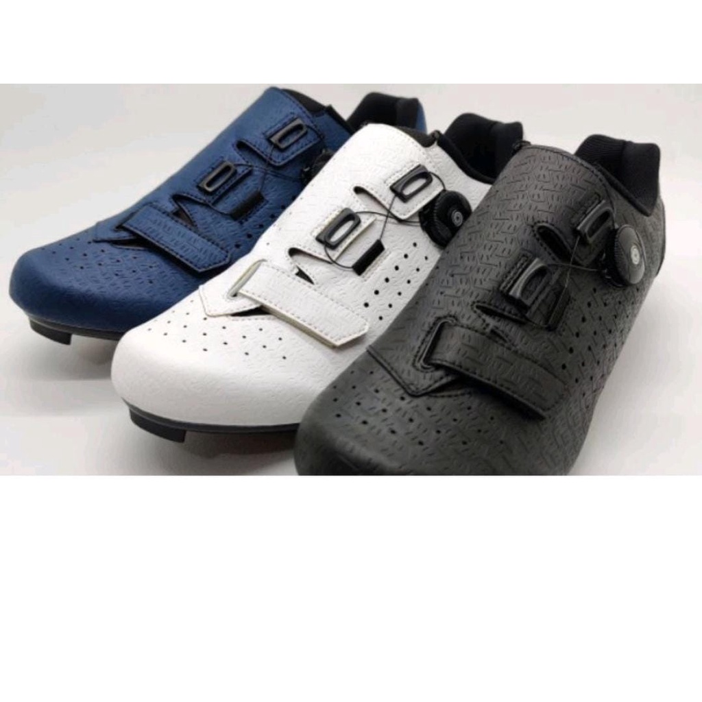 Sepatu cleat roadbike