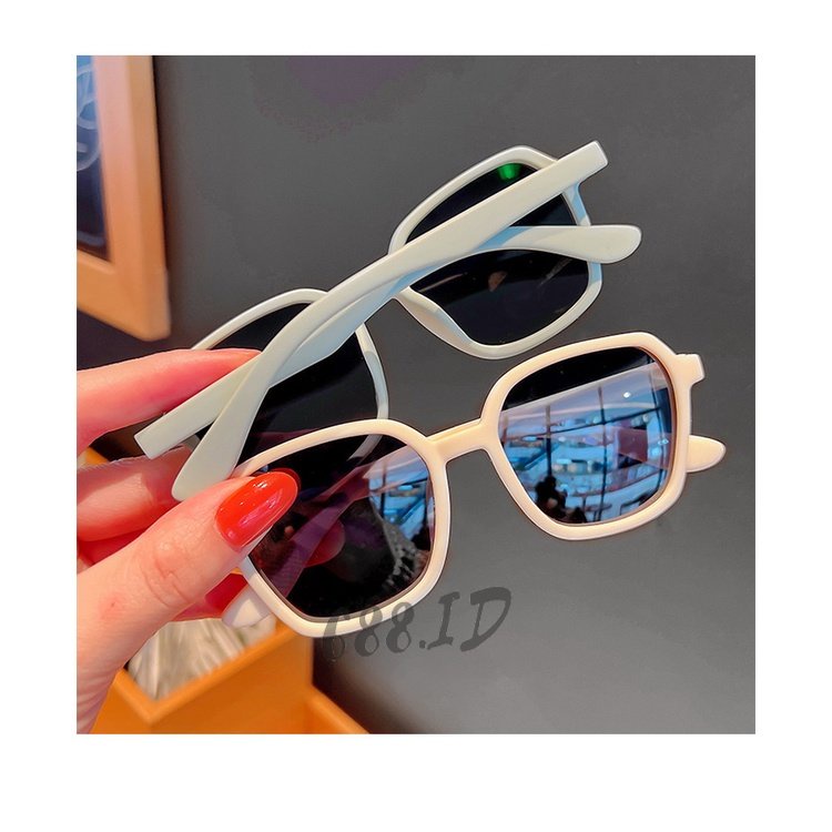 [688.id] Kacamata Hitam Anak New Trend Fashion Anak Terbaru Bulat kacamata hitam High Quality Import Kacamata Fashion KM 03