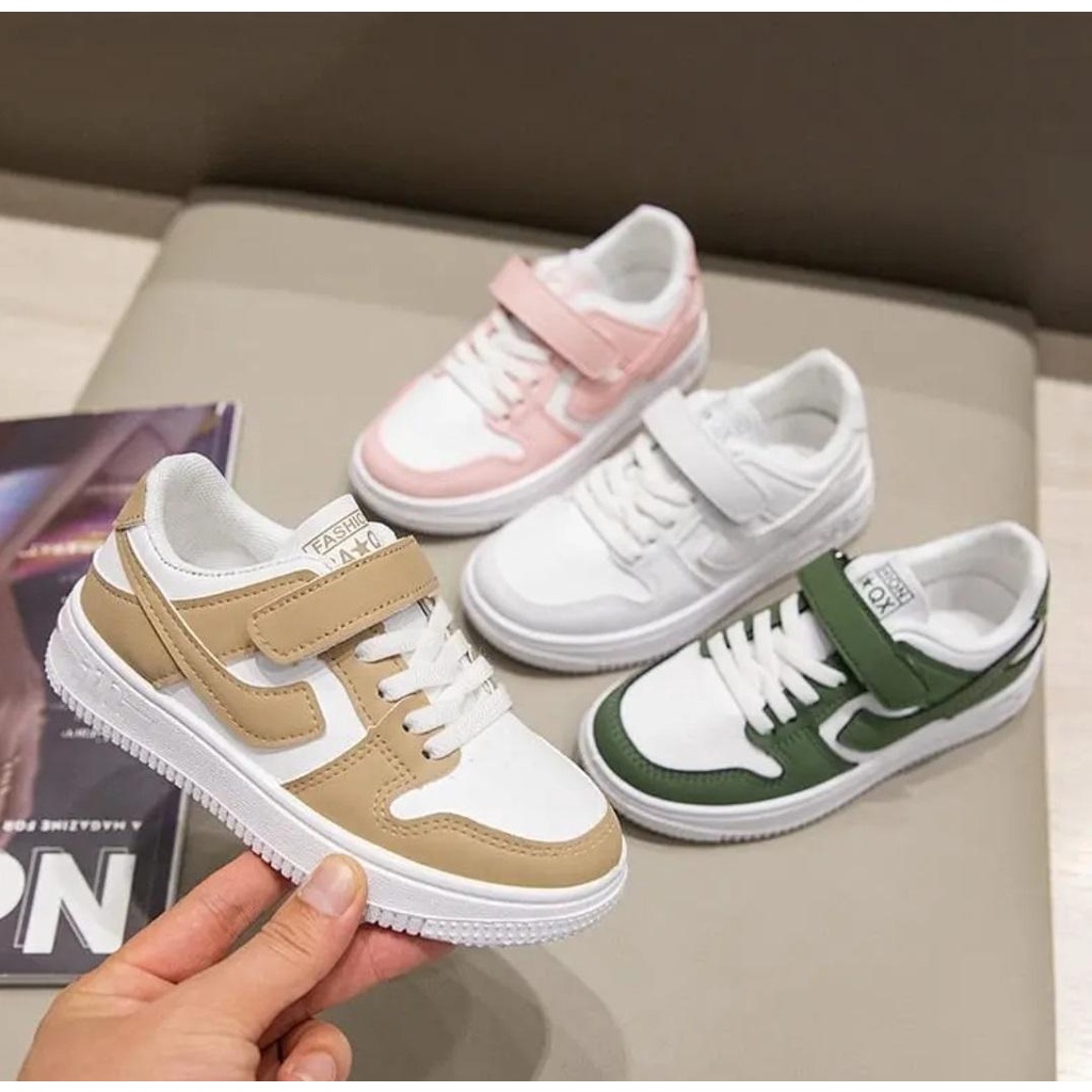 Sepatu Sneakers Anak Laki Perempuan Fashion Lins