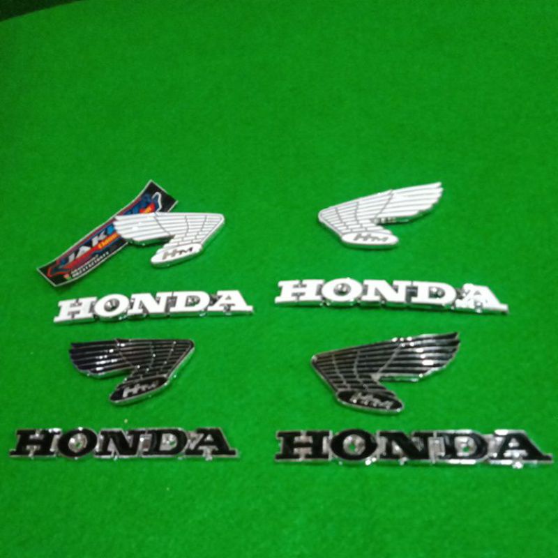 Emblem cb 100 glatik inport detail original.Logo tangki CB 100 glatik