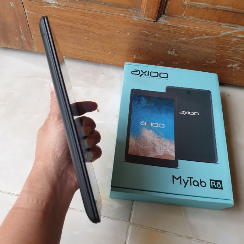 tablet axioo my tab r8 3/32 Ram 3gb rom 32gb normal lengkap siap pakai