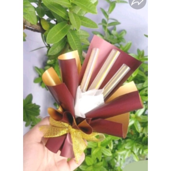 

bucket angpao 2 slongsongan uang