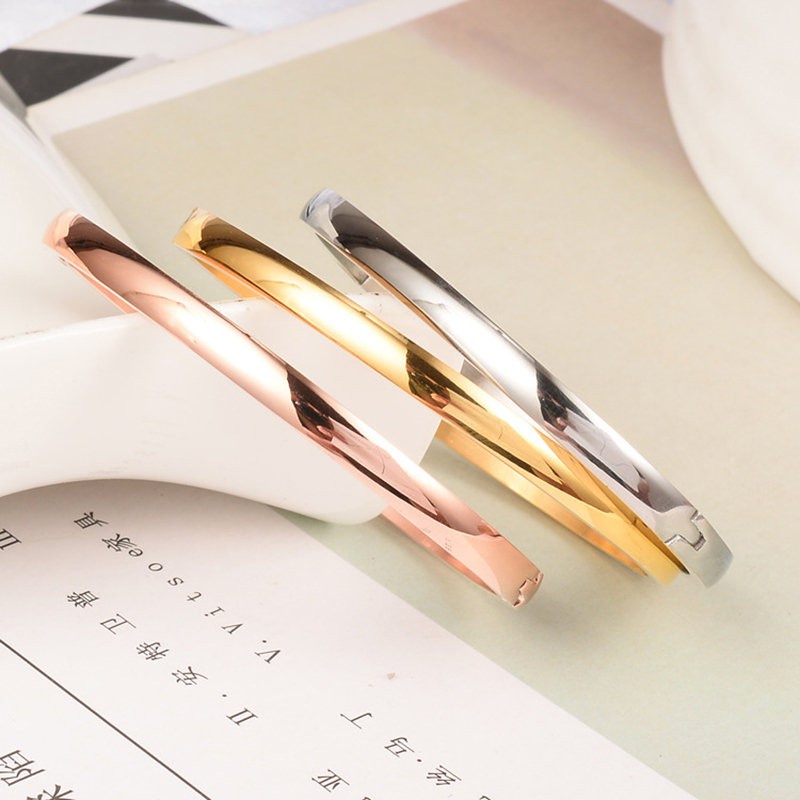 Gelang Pasangan | Gelang Bangle Bahan Titanium Steel | Gelang Bentuk Bulat Gaya Minimalis Untuk Wanita  | Rose Gold 18k | Kotak Hadiah Untuk Hadiah