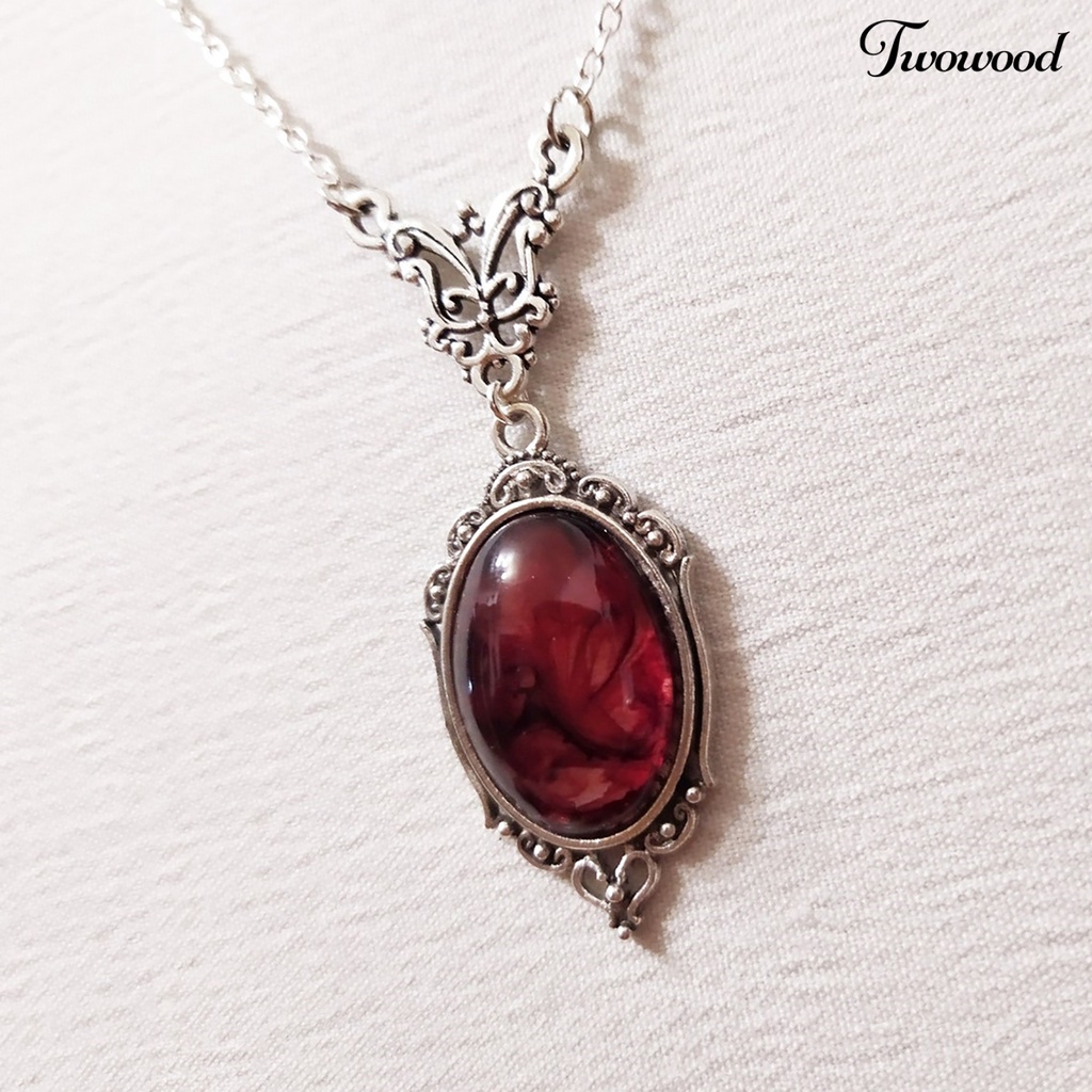 Twowood Liontin Kalung Elegan Oval Desain Vintage Indah Merah Kuarsa Pesona Kalung Kupu-Kupu Kalung Pakaian Sehari-Hari