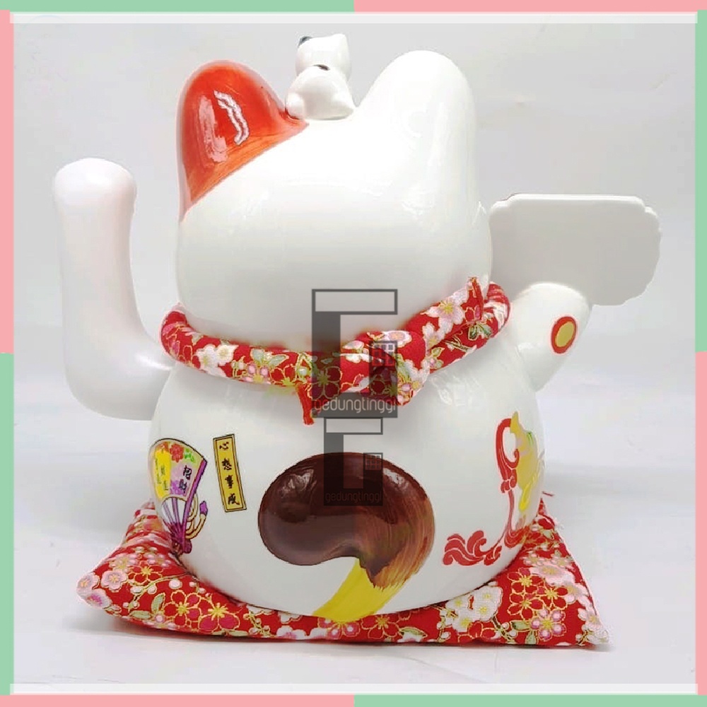 Patung Pajangan Boneka Hadiah Kado Hiasan Kucing Hoki Maneki Neko Maneko Neki Lucky Cat Fengshui Rejeki Rezeki Keberuntungan Porselen Ceramic Keramik Cina China Jepang Porselin Baterai Batrai Batre Listrik Meja Toko Kantor Cafe Kafe Murah Ukuran Besar Big