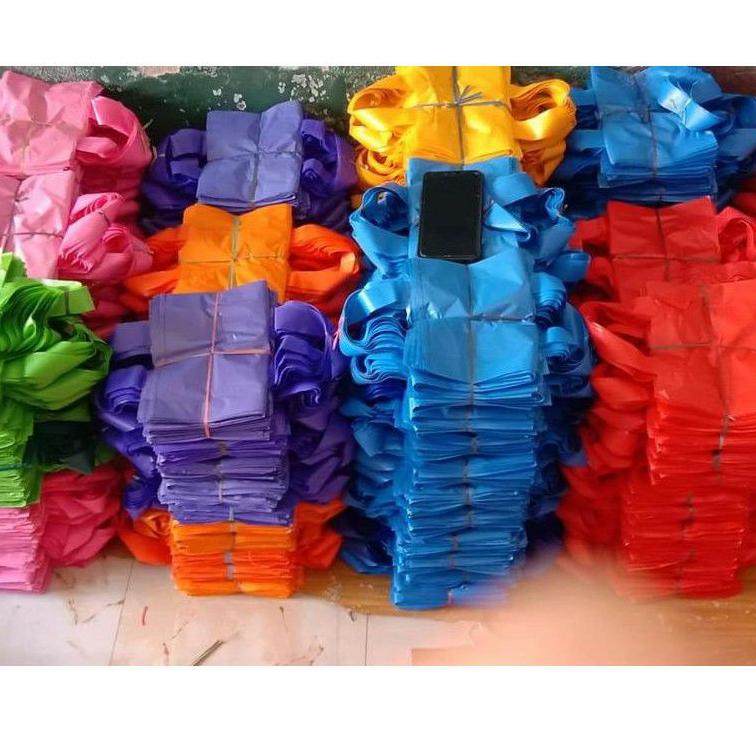 

V91 *25x28* KANTONG PLASTIK - SOFT HANDLE - KANTONG SOUVENIR POLOS UK.25X28 tebal 0.4 mm @25pcs TERMURAH や