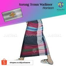 Sarung WADIMOR Motif Horison Horizon Padang Tiga Dara Hawai Hawaii Manik Kain Samping Tenun Bahan Katun Motif Dewasa Pria Laki Cowo Sholat Solat Kang Santri Pesantren Tanggung Grosir Hadiah Souvenir Sovenir Lebaran Haji Sunatan Khitanan Tahlilan Hajatan