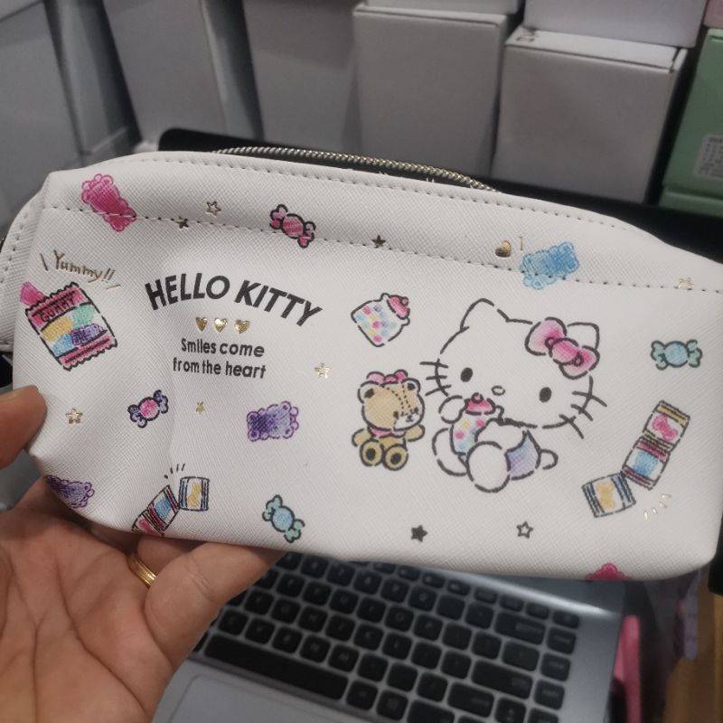 

Terlaris ✨ -Tempat Pensil/Pouch Cosmetic/Stationery Hello Kitty- 2.2.23