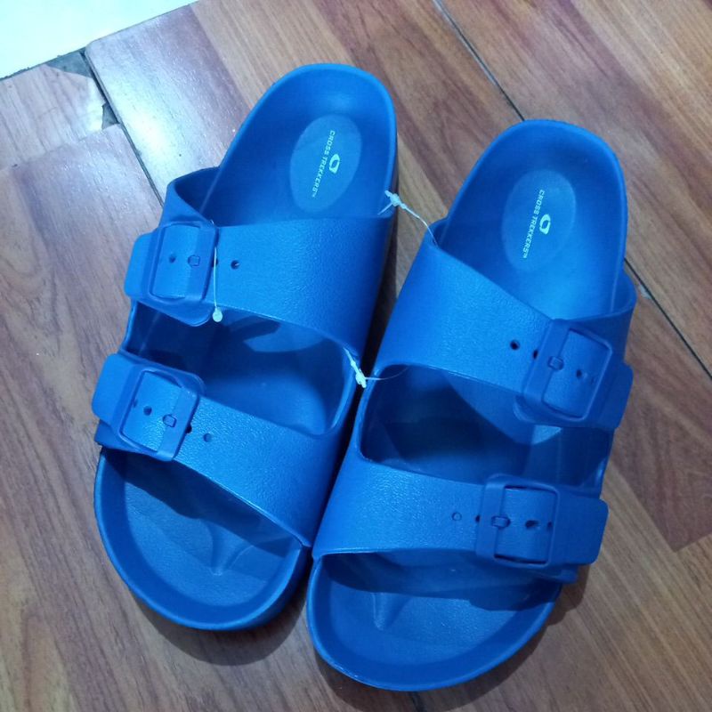 Sandal Cross Trekkers