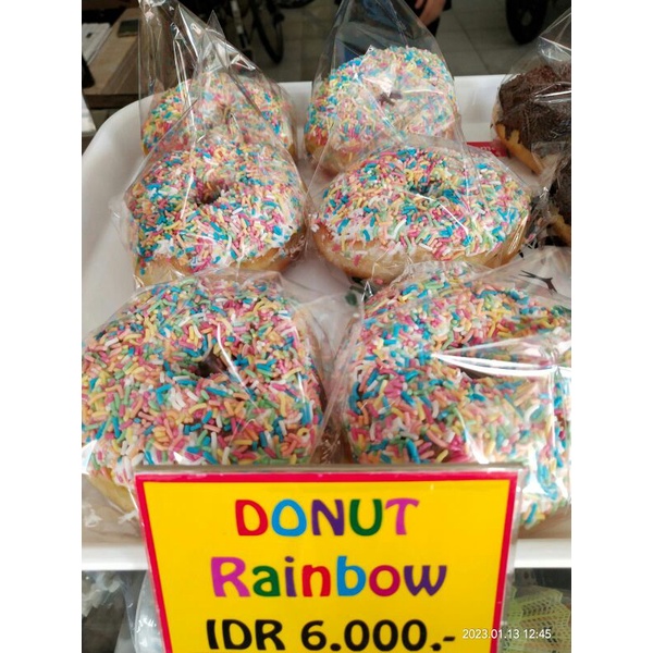 

Donat Rainbow Donut topping meses rainbow