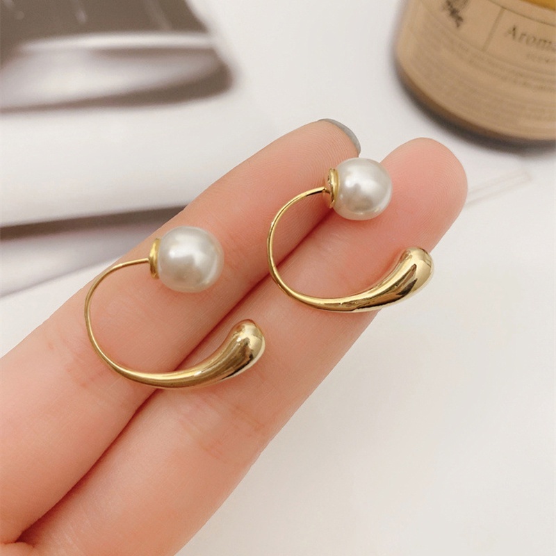 Kualitas Tinggi Airy Pearl Earrings Ladies Elegan Pesta Studs French Casual Jewelry Anting Paduan Pribadi