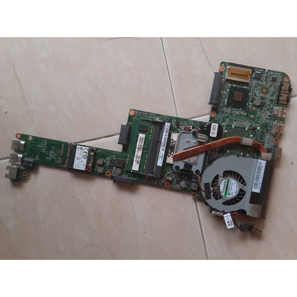 Motherboard Toshiba matot C840 L840 M840 Vga ATI. mainboard toshiba C800 C840 L840