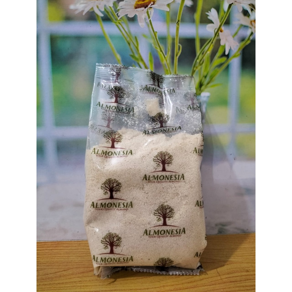 

Almond Bubuk / Tepung Almond Almonesia 100gr