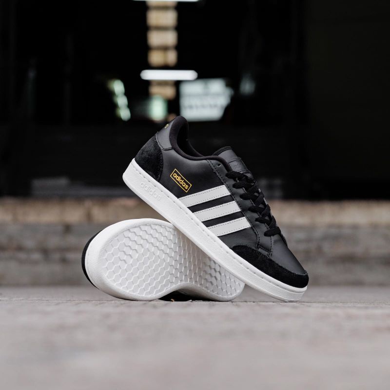 Adidas Grand Court SE &quot;Black White&quot;