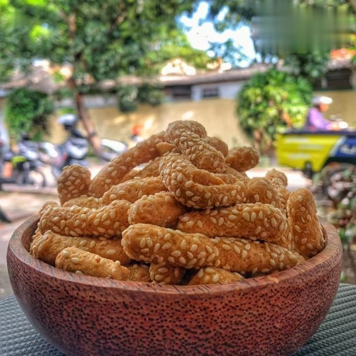 

Kue Keciput Panjang KEMASAN 1kg ORIGIN