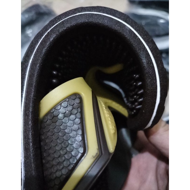 Sandal jepit jumbo 2 fungsi refleksi dan kesehatan size 38-42 ( Empuk, Lentur,, Nyaman )