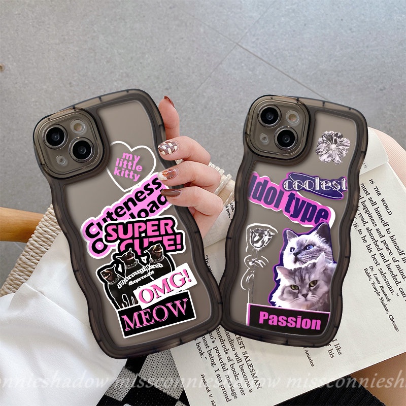 IPHONE Trendy Merek Stiker Label Inggris Ponsel Case Kompatibel Untuk Iphone14 Pro Max XR 6s 6 7 8 14 Plus 11 14 13 12 Pro Max X XS Max SE 2020 Fashion Kucing Keren Bergelombang Tepi Soft Case