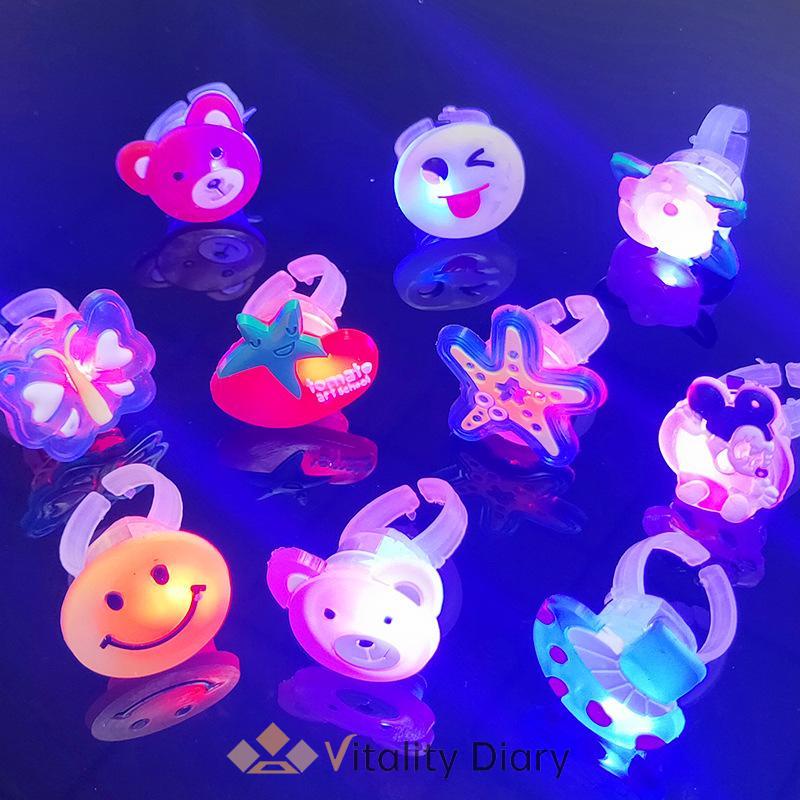 【COD❤️】1pc Cincin LED Kartun Karet lembut Soft Glowing Finger Cincin Lamp-VDY