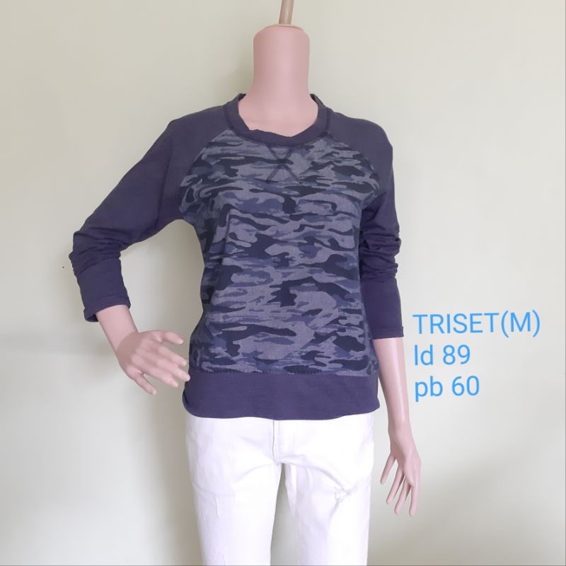 PL Kaos Sweater Triset