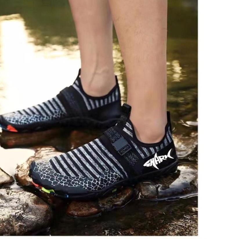☑ Sepatu Mancing / Sepatu Pantai Pria Slip On Anti Karang ✦