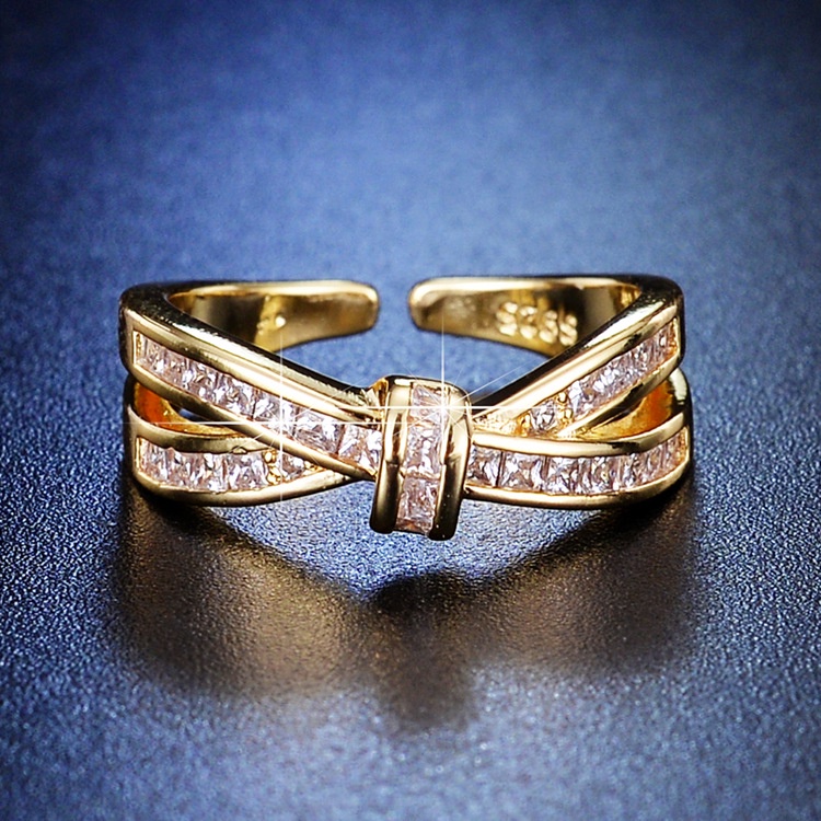 Goldkingdom Fashion Perhiasan Aksesoris Ready Stock Cahaya Baru Desain Niche Senior Rasa Flash Berlian Cincin Perempuan Angin Dingin Indah Mode Cincin Pembukaan Salib