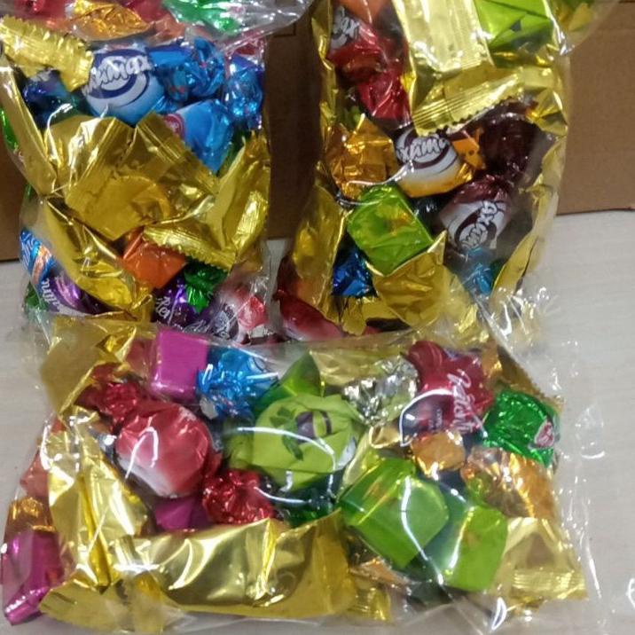 

♠ Coklat arab campur 1kg ♡