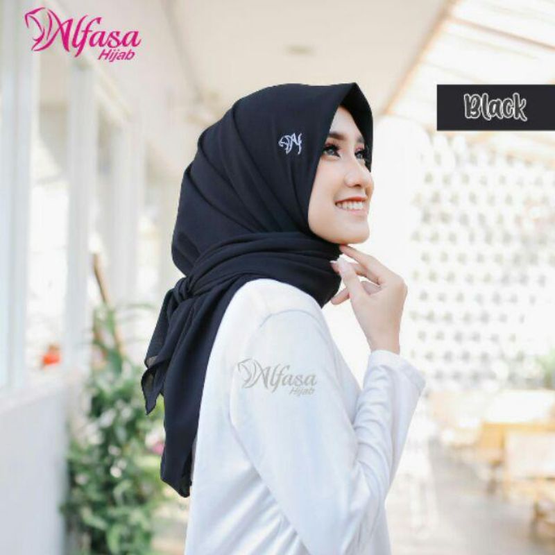 SALMA BY ALFASA/SEGI EMPAT/N.E GALLERY