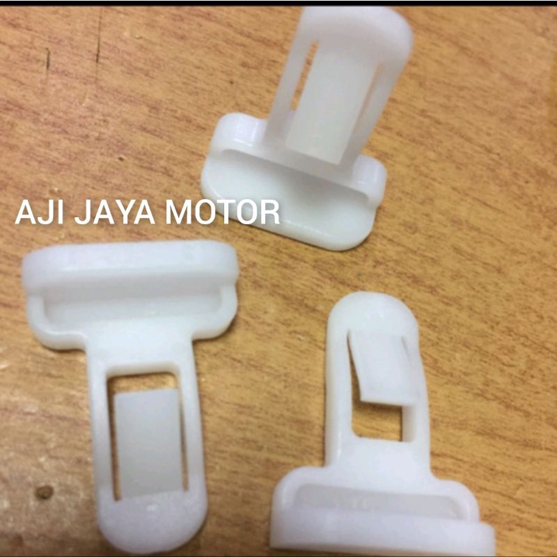 KANCING BUMPER INNOVA FORTUNER DLL KLIP BUMPER MOBIL