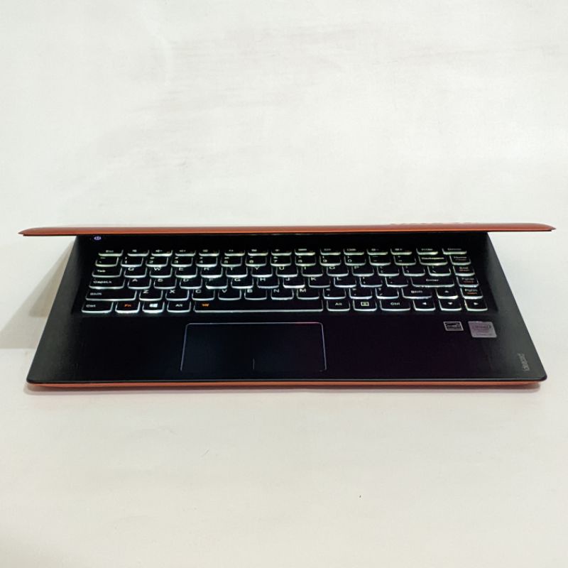 laptop Ultrabook slim/tipis Lenovo Ideapad u330p - Core i5 - ram 8gb - Ssd 512gb