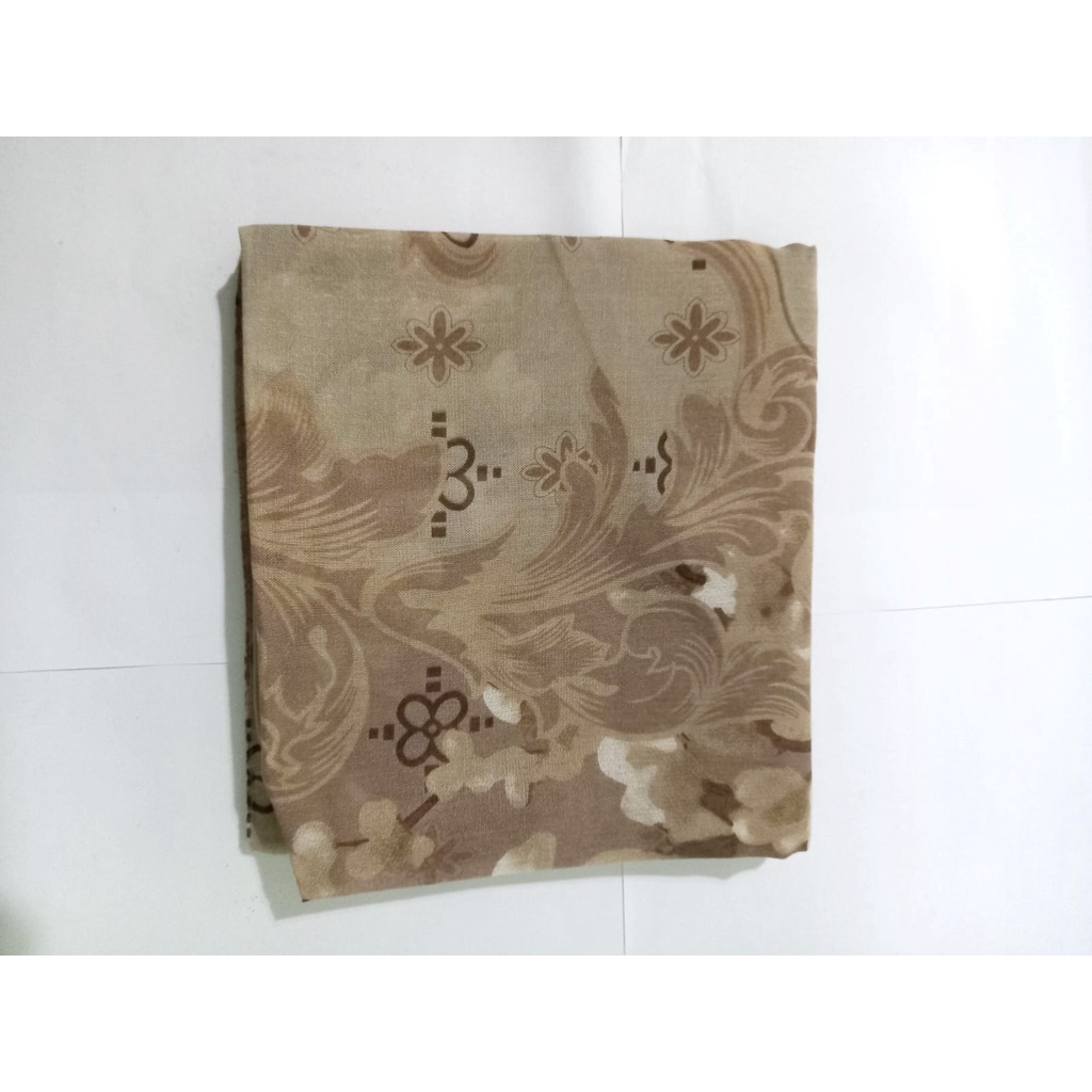 Kerudung Segi Empat Hijab Motif Essential Scarft Jahit Tepi Kelim Motif 3 - SNC