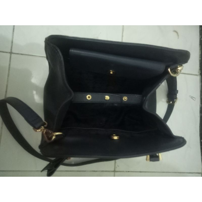 Tas kerja Fiorucci kulit Asli preloved