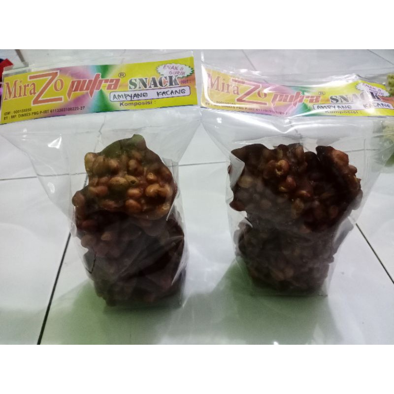 

ampyang kacang