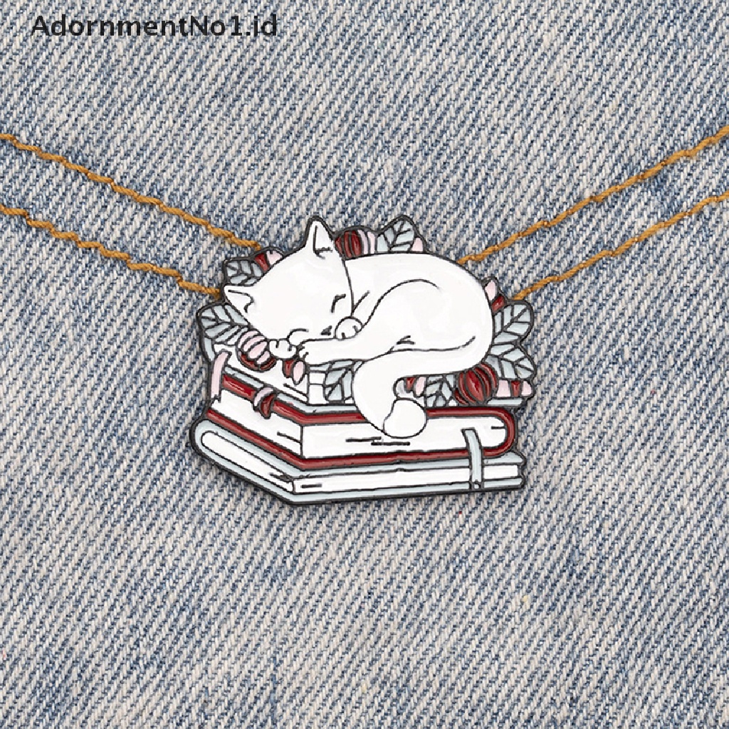 [AdornmentNo1] Kucing Membaca Buku Enamel Pin Kartun Tidur Anak Kucing Bros Lucu Buku Kekasih Hewan Lencana Tas Pakaian Lapel Pin Perhiasan Hadiah [ID]