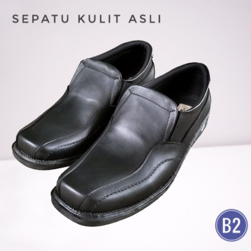 sepatu pria /sepatu kulit pria /sepatu kantor/ sepatu formal mukena kalem/ sepatu kerja/ sepatu dinas /sepatu fantopel kantor dinas pria