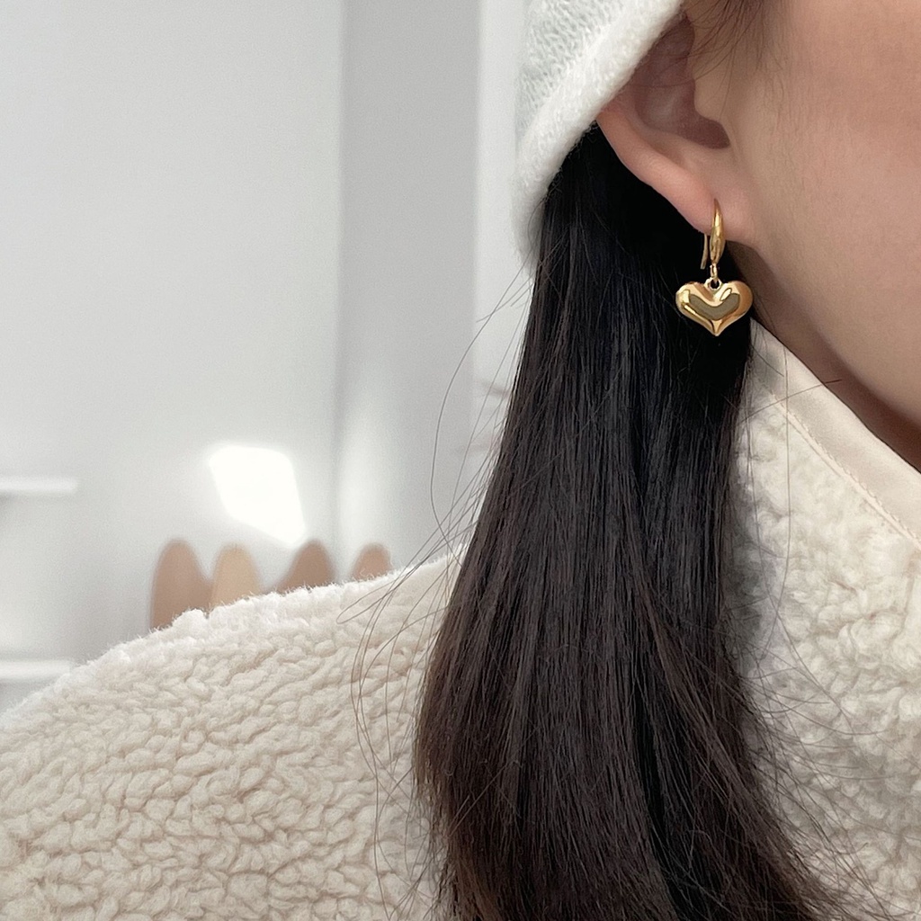 Anting cantol love Titanium Stainless Steel 316L anti karat harga grosir bisa bayar di tempat