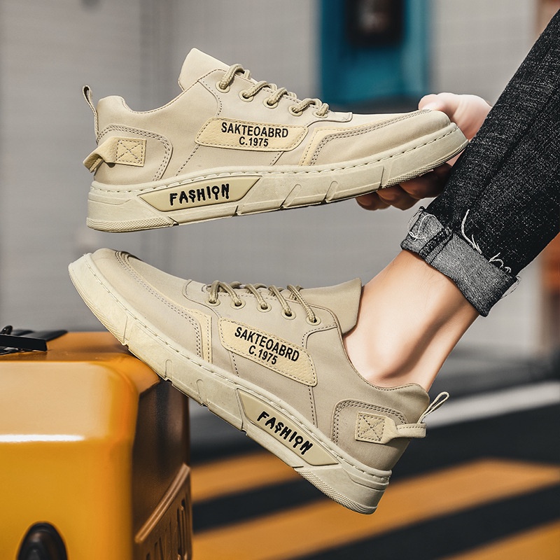 COD BAYAR DITEMPAT!!! 110311 Sepatu Fashion Terbaru Outdoor Traveling Casual Sepatu Sneakers Pria Kekinian No Box