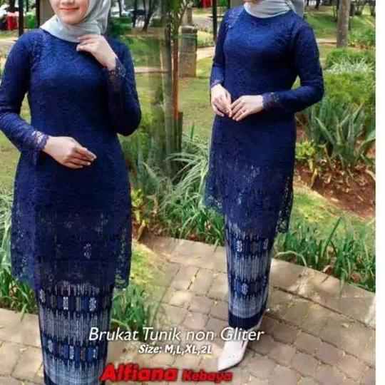 ♠ Kebaya navy / brukat navy / kebaya dongker / kebaya brukat / kebaya modern ★