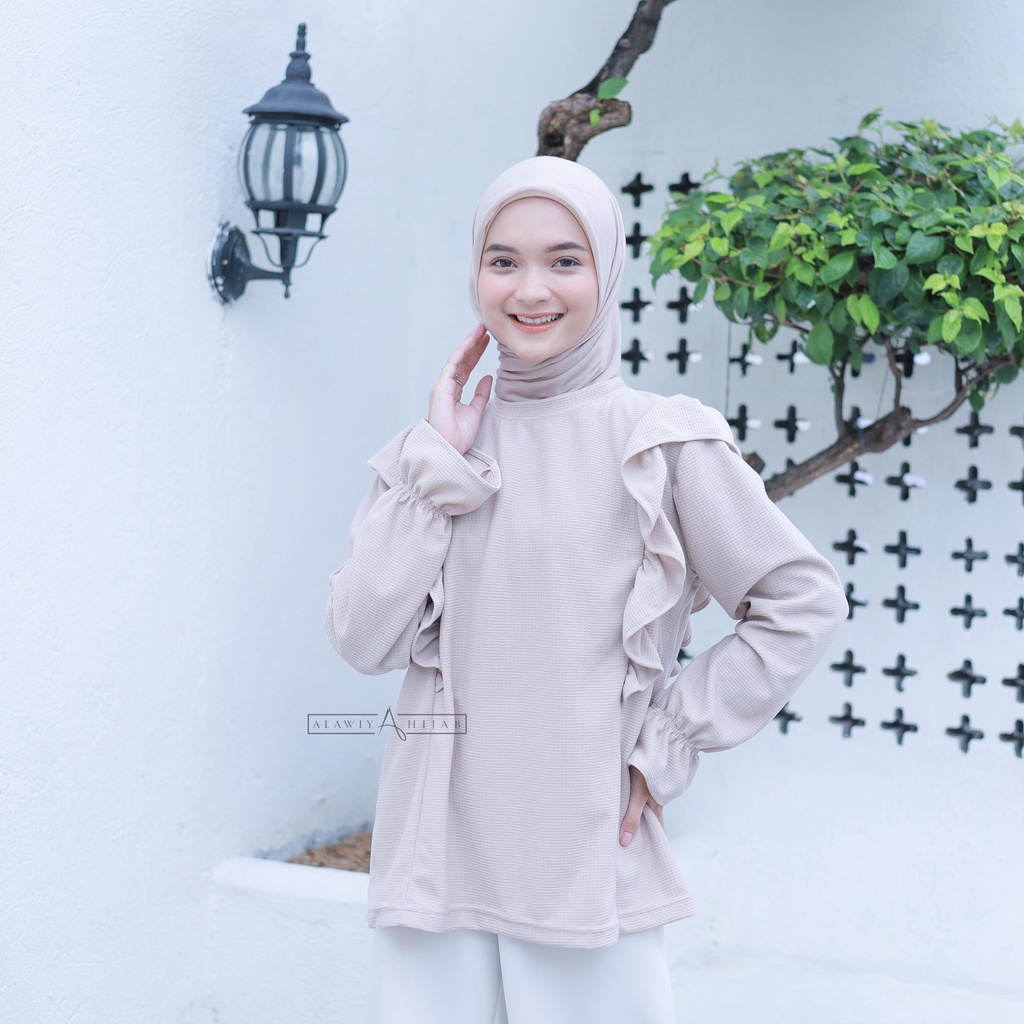 Alawiyahijab - Cleo Waffle ( Atasan Blouse Ruffle)