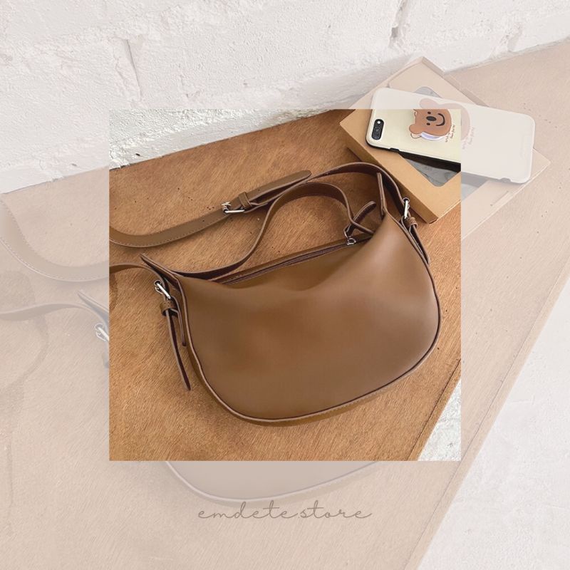 Woody Bag | Brown |  Tas Selempang Wanita | Tas Import | Tas Untuk Kerja | Tas Simpel | Tas Besar