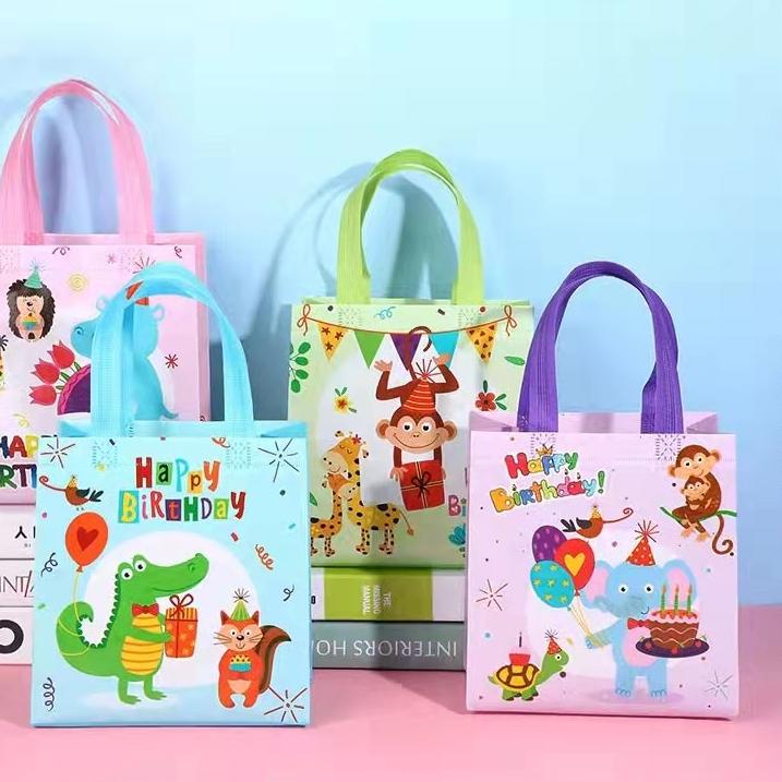 

ANA565 MYSTYLE GOODIE BAG DX23 (1 LUSIN WARNA RANDOM) ANEKA GAMBAR KARAKTER LUCU ULANG TAHUN HAPPY BIRTHDAY TAS KARUNG PLASTIK SOUVENIR +