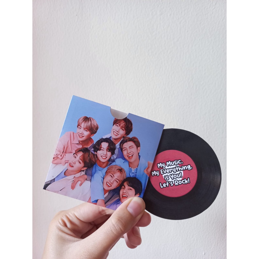 KARTU UCAPAN TEMA BENTUK VINYL RECORD / PIRINGAN HITAM MINI LUCU ESTETIK - CUSTOM FOTO/GAMBAR DAN TU